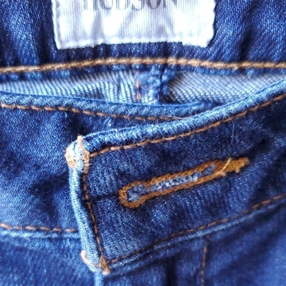 Hudson Blue Jeans - Picture 7 of 11